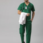 Basic Men scrub Hunter Green